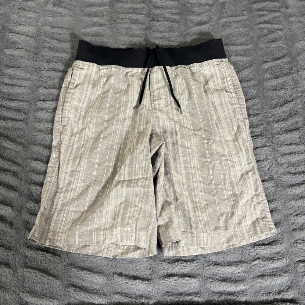 prAna Sutra Hemp Blend Striped Yoga Climbing Shorts Gray XS AQ662